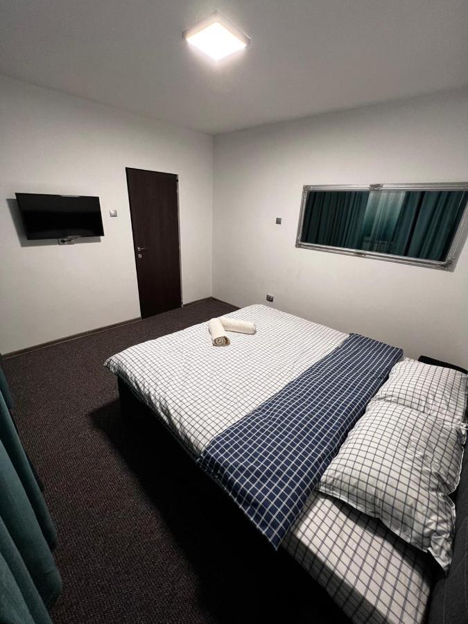 Central Studio 1 - Apartament 2 Camere Deva Dış mekan fotoğraf