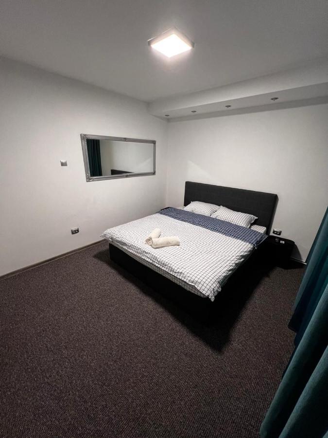 Central Studio 1 - Apartament 2 Camere Deva Dış mekan fotoğraf
