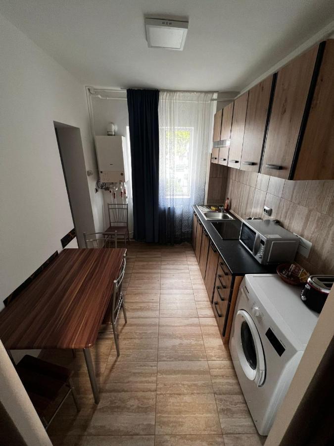Central Studio 1 - Apartament 2 Camere Deva Dış mekan fotoğraf
